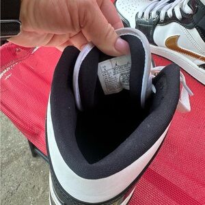 Jordan 1s, size 9. In great shape.